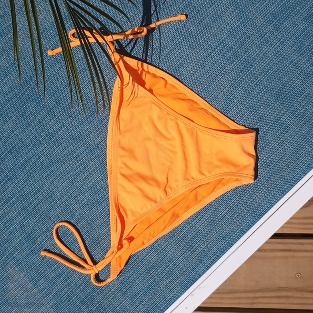 No boundaries Bikini bottoms